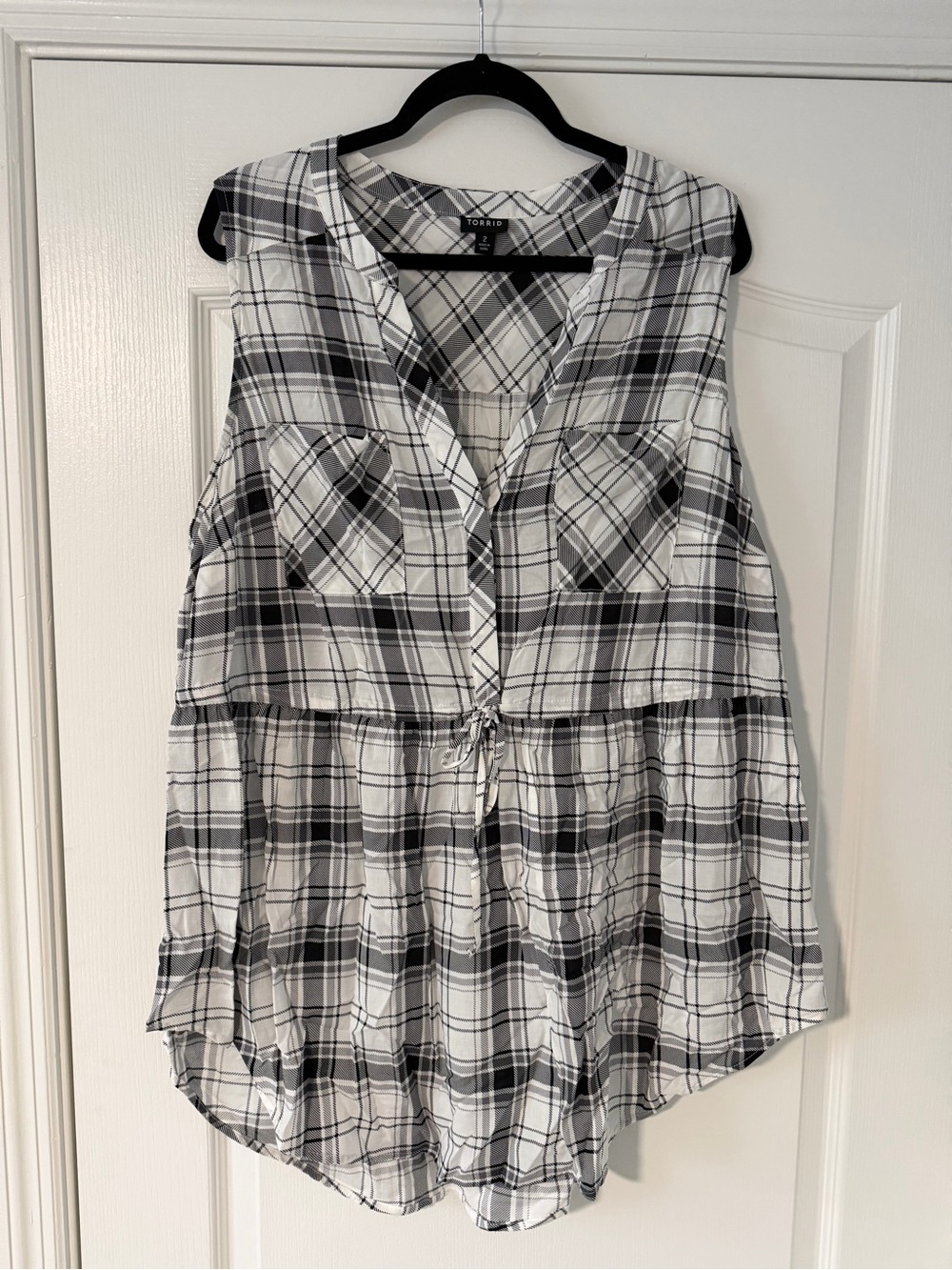 torrid Black and White Plaid Sleeveless Tunic